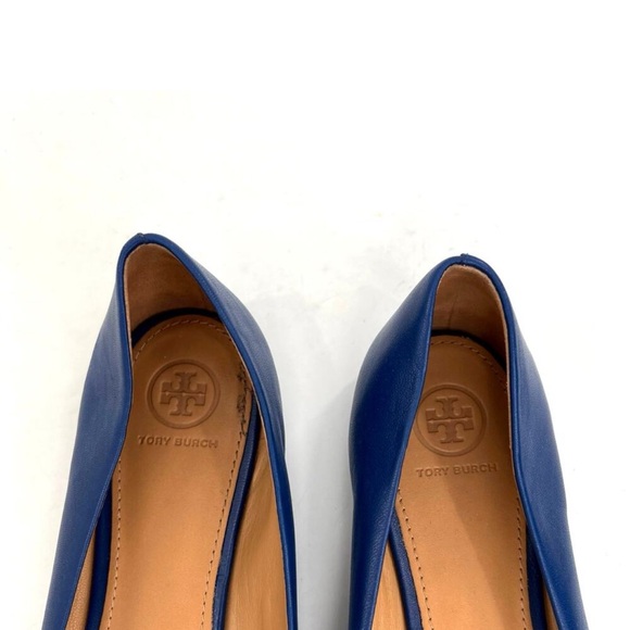 Tory Burch Women’s Benton blue leather ballet flats oversized golden logo - Picture 6 of 8